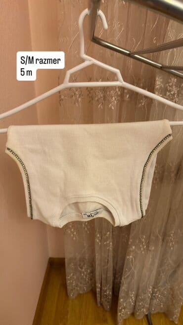 kostyum qadin ucun: Dəstlər, kostyumlar — 11