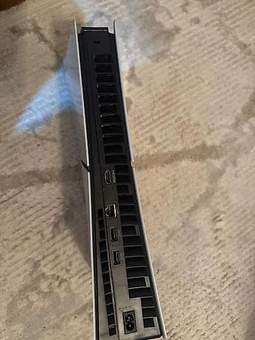 xbox one disk: PlayStation 5 Slim 1 TB 2 Dualsense coystik Dubaydan almışam — 6