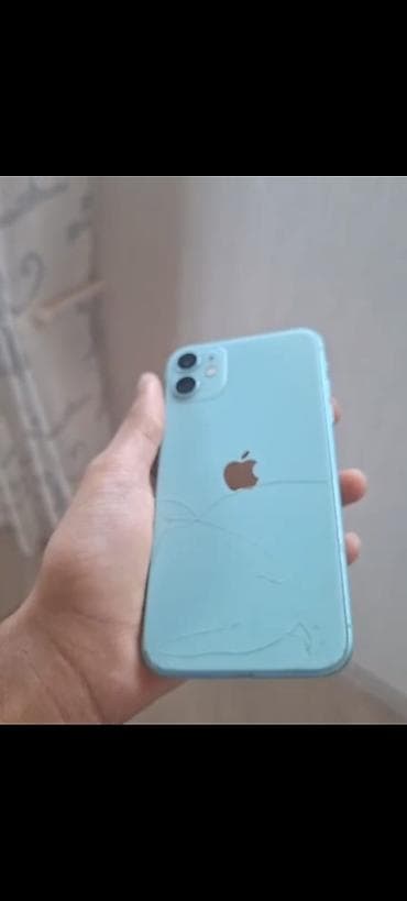 3 d panel: IPhone 11, 64 GB, Yaşıl, Face ID — 3