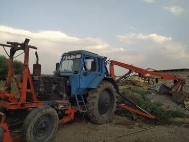 satisda olan traktorlar: Traktor Belarus (MTZ) MTZ, 3 at gücü, motor 1.9 l, İşlənmiş — 2