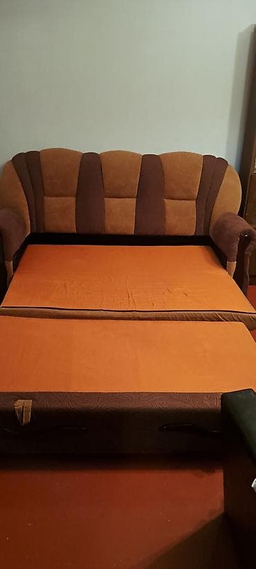 sultan divani: Di̇van-kravat, Divan, Açılan — 2