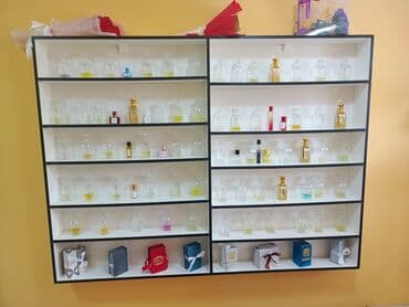 Təzədi Məhsul: Ətir vitrin dəsti - Divara quraşdırılan iki bölməli lalafo.az -da Təzədi Məhsul: Ətir vitrin dəsti - Divara quraşdırılan iki bölməli