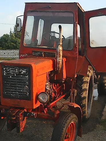 T25 traktoru satıram işlək vəziyyətdədir il 1993 arxasında 3 tonluq su lalafo.az -da T25 traktoru satıram işlək vəziyyətdədir il 1993 arxasında 3 tonluq su