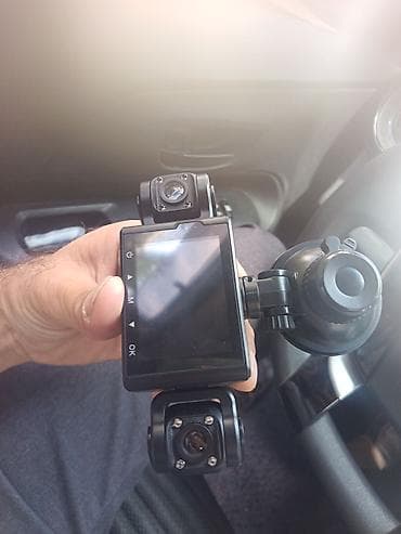 Avtomobil DVR/video qeydiyyatı mən - İki tərəfli kamera sistemi