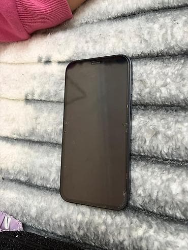 ucuz telefonlar iphone: IPhone 12, 128 GB, Qara — 2