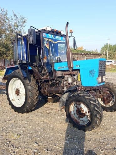 lizinq yolu ile traktor: Belarus 82.1 traktor - Model: Belarus 82.1 (Minsk Tractor Works) - — 3