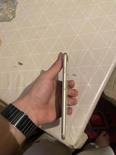 samsung a20 64: IPhone 8 Plus, 64 GB, Barmaq izi — 5