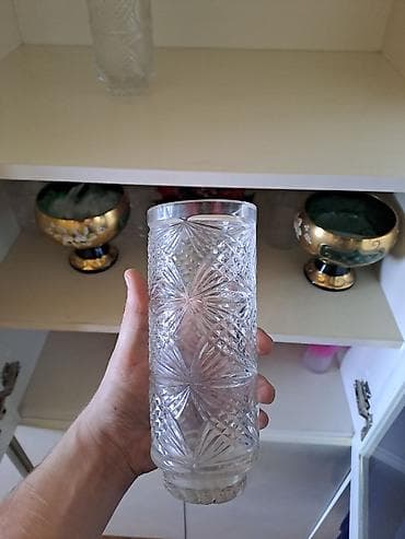 çaynı serviz: Məhsul: Dekorativ qab-qacaq dəsti (4 cüt) Tərkibi və təsviri: - 2 — 9