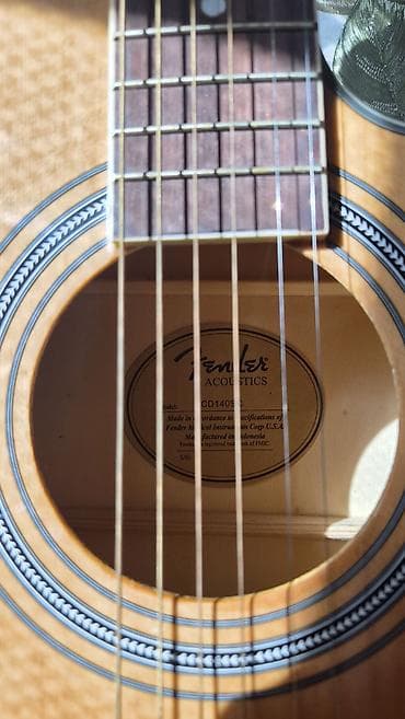 gta sa dvd: Fender CD-140SCE elektro-akustik gitaradi alınandan bəri cəmi 1 ay — 1