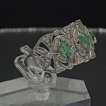 Üzük, Gümüş, Zümrüd