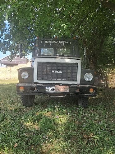 qosqu ev: GAZ 54 ağır yük şassisi – 4x2 təkər formulu ilə. Məhsulun təsviri: - — 1