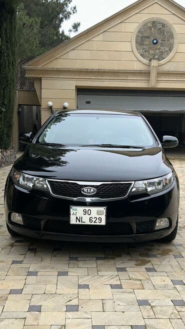 Kia: Kia Cerato: 1.6 l | 2011 il Sedan — 9