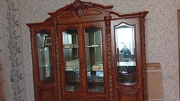 kreditlə mebellər: Seravannt və jurnalın masa satılır ünvan hokmelidedir 2 si birlikdə 80 — 2