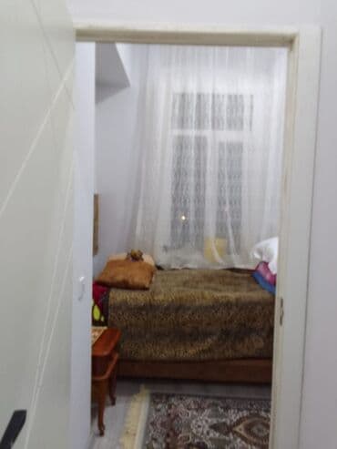 abşeron gənclər şəhərciyində 1 otaqlı evlər: Ev yiyəsi özüməm. Çox prestijni yerdə 28 may m yanı,Heydər Əliyev — 5