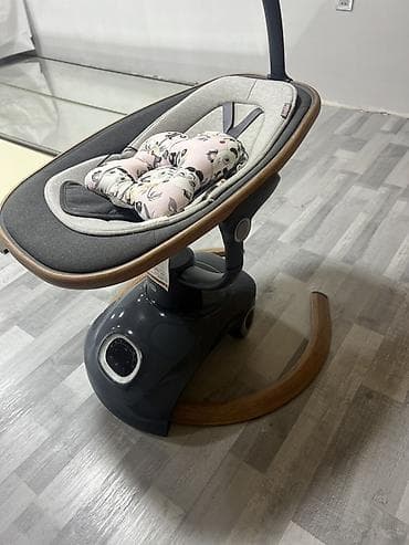 4moms baku: Oğlan və qız üçün, Beşik, Matras ilə, Yellənmə mexanizm ilə — 1