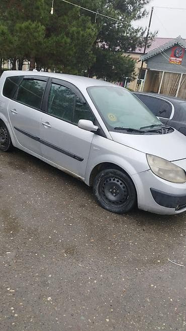 qara 07 sekilleri: Renault Scenic: 1.5 l | 2005 il 367000 km Sedan — 2