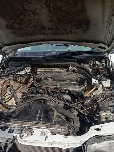 map sensor opel: Mercedes-Benz E-Sinfi (W124) sedan, ağ rəng. - Kuzov: 4 qapılı, geniş — 8