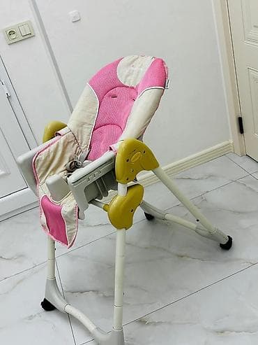 Yemək masaları, oturacaqları: Mamalove mexsus yemek masasi Hem balaca hem boyuk boy olur Ust hissesi — 4