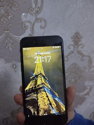 iphone 7 plas: IPhone 7, Qara, Qırıq — 4