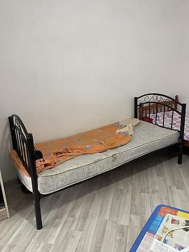 yataq tek neferlik: Təknəfərlik çarpayı, Matras ilə, Siyirməsiz — 1