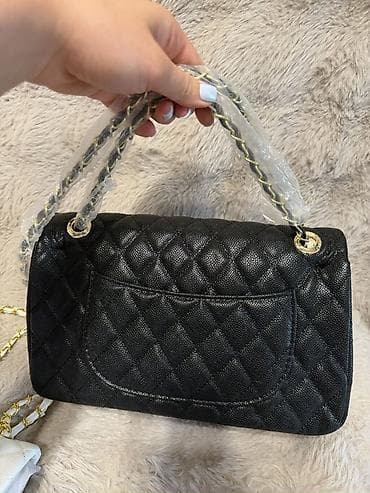 Сумки: Chanel çantalar, imisi de yenidir, qara 40 azn balaca 35 azn, ikisini — 6