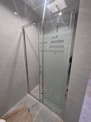 Şüşə duş kabinası – sürgülü qapılı model - Material: zərbəyaşlı