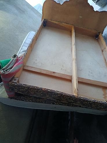 Çarpayılar: İkinəfərlik çarpayı, Bazasız, Matrassız, Siyirməsiz — 4