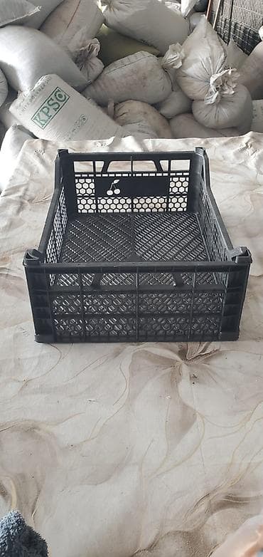 qelem seti: Plastik meyvə-tərəvəz yeşiyi - Material: möhkəm plastik - Rəng: qara — 1