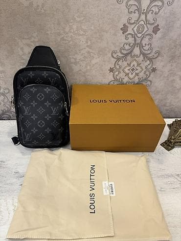 luis vuitton: Çiyin çantası, Louis Vuitton, Yeni — 1