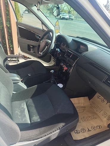 netbook satilir: Salam her kese priora satilir tecili maraxlanan zeng vursun etrafli — 3