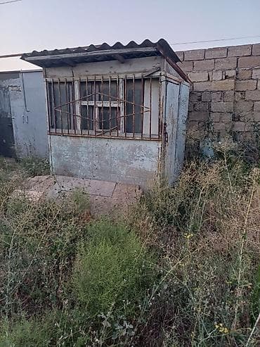 Kod 0916 Köşk satilir 250 azn Uzunluq 2.5 Eni 2 Unvan Savalan — 1