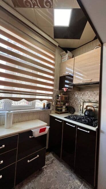 binede ipoteka evler: Bakı, Yeni Günəşli Massiv A, 2 otaqlı, Köhnə tikili, 52 kv. m — 10