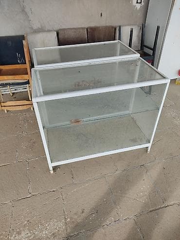 market refi: Şüşə vitrin/sergı stendi 2 ədəd - Material: temperli şüşə panellər — 1