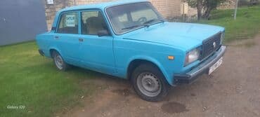 qazel turbo az: Model: Lada (VAZ) 2107, sedandır. Rəng: açıq mavi. Kuzov: 4 qapı — 3