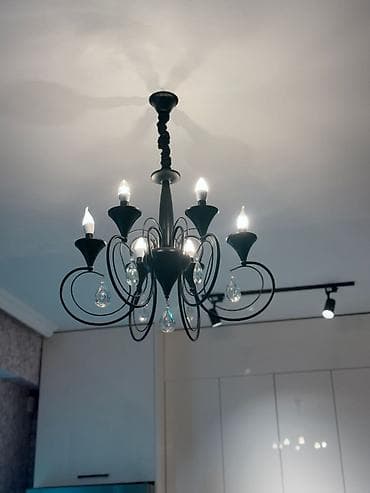 işiğ: Çılçıraq, 8 lampa — 1