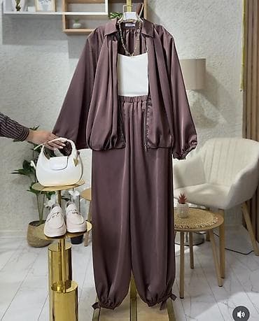 Şık üçlü dəst – atlas parıltılı materialdan. - Rəng: tünd qəhvəyi