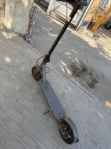 Elektrik skuter – şəhər içi hərəkət üçün yığcam və praktik model — 1