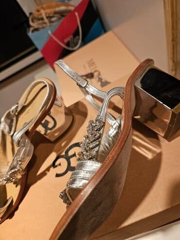 босоножки 27 размера: Elle, Размер: 35, цвет - Золотой, Новый — 3