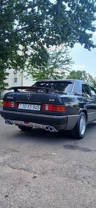 c250 mercedes: Mercedes-Benz 190 (W201): 2 l | Sedan — 3