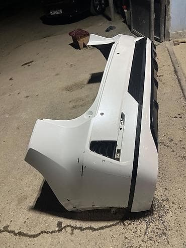 kamaz kuza: Məhsul: Arxa bamper (ağ, qara diffuzorlu) Təsvir: Changan Cs 55 plus — 2