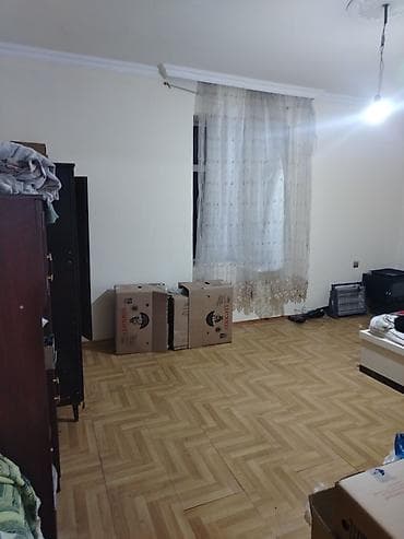 samuxda ev satilir: Xırdalanda 3 otaqlı ev kiraye verilir tam merkezde. Her yere piyada — 3