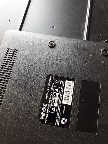 samsung s 3 ekran: Ehtiyat hissesi kimi satiram.çati qirigi yoxdur,sadece gostermir — 9