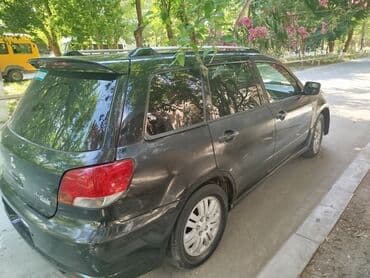 lada niva cadır: Mitsubishi Airtrek, qara rəng, universal kuzov. Xüsusiyyətlər: - — 2