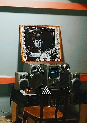 qara sam: Scarface filiminden Tony Montana Divar Rəsmi.Ölçü 68×57sm — 2