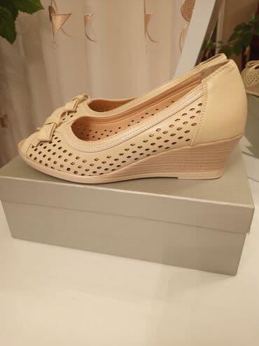 qoyun dərisindən ev üçün qadın şap şapları: Ölçü: 39, Yeni — 6