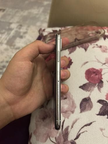 IPhone X, 64 GB, Gümüşü, Face ID lalafo.az -da IPhone X, 64 GB, Gümüşü, Face ID