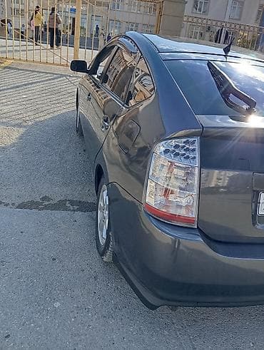qazel yuk maslnl: Toyota Prius: 1.5 l | 2007 il Hetçbek — 6
