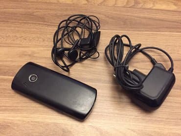 samsung galaxy grand 2 teze qiymeti: Samsung DUOS E2152 2 kartlidi her bir funksiyasi isleyir Adabtr — 2