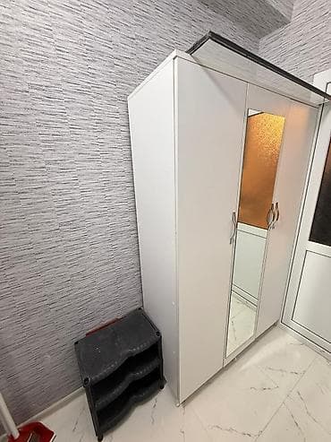 şəkidə kirayə: Xirdalan aaaf park 19 cu kuce orta mertebe 1 otaqli esyali menzil uzun — 7
