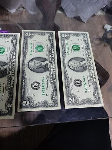 5 dollar: Məhsul: ABŞ 2 dollar banknotları (Jefferson portretli, yaşıl möhürlü) — 3